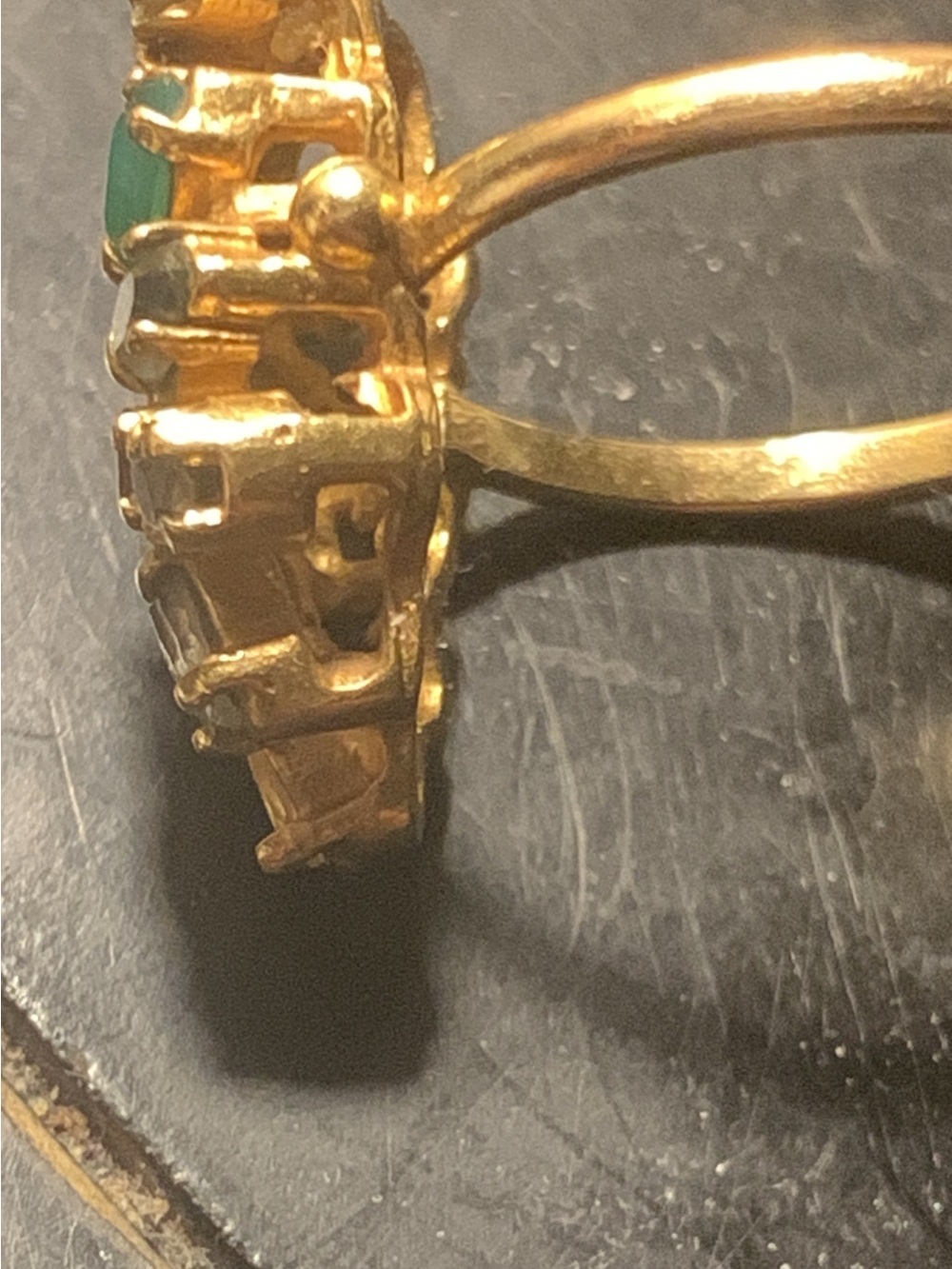 18k antique Gold Ring with Green and Blue Gem Accents - Picture 7 of 15